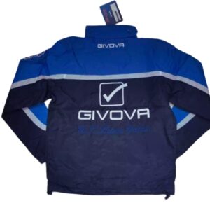 GIVOVA Latina Fußball Covert Regen Jacke Staff Abzugshaube Neu GIVOVA, gegründet 2008, ist eine führende italienische Sportbekleidungsmarke bekannt für ihre hochwertigen und erschwinglichen Produkte in Sportarten wie Fußball, Basketball und Volleyball.